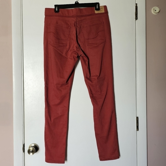 ×2 Levi's totally shaping stretchy soft tall high-rise pull-on skinny jeans - Picture 4 of 15